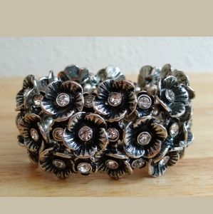 VTG  Silver Tone Expandable  Bracelet